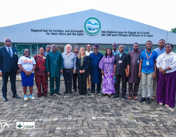 CGIAR Chief Scientist Explores the Science Driving Better Soil Decisions in the Hub